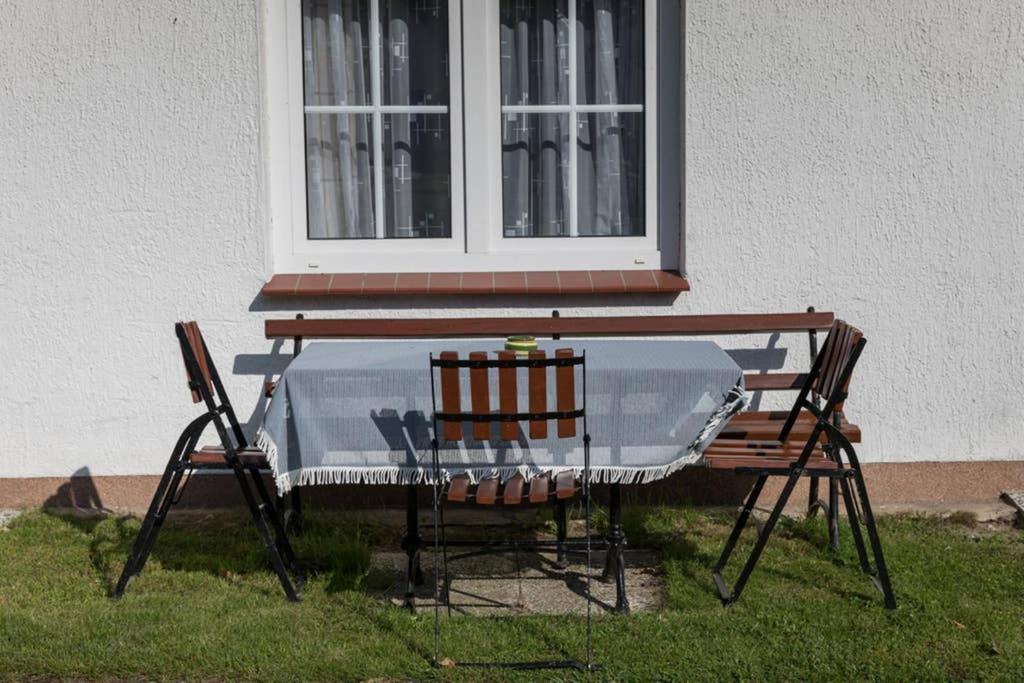 Lacky - Kleines Familienreihenmittelhaus In Grieben Hiddensee Zewnętrze zdjęcie