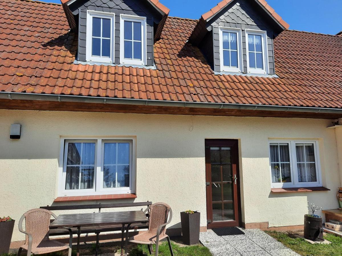 Lacky - Kleines Familienreihenmittelhaus In Grieben Hiddensee Zewnętrze zdjęcie